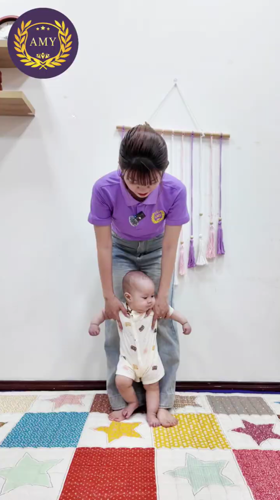 Khóa học cho mẹ tự chăm sóc và giáo dục con